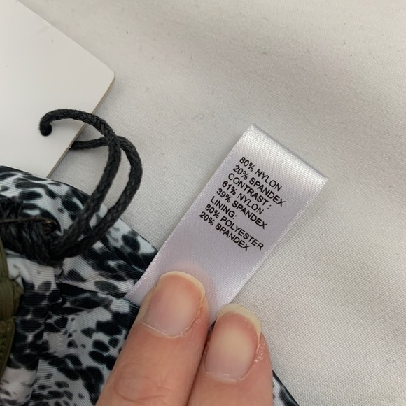 Track & Bliss Cloud Nine Sports Bra Army Green Reversible Racer Back Sz Large - Picture 9 of 9